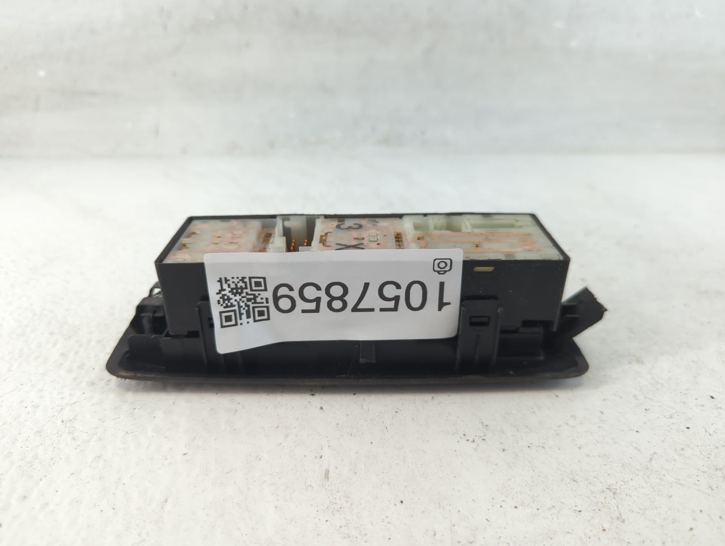 2011-2015 Nissan Rogue Master Power Window Switch Replacement Driver Side Left Fits Fits 2011 2012 2013 2014 2015 OEM Used A