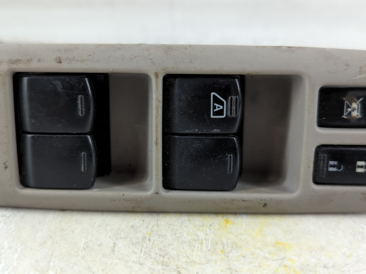 2014-2020 Nissan Rogue Master Power Window Switch Replacement Driver Side Left Fits OEM Used Auto Parts - Oemusedautoparts1.