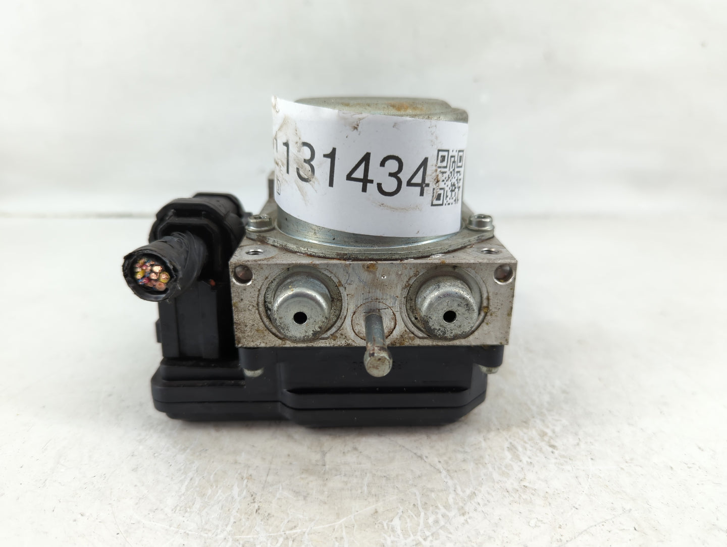 2012-2015 Nissan Rogue ABS Pump Control Module Replacement Fits Fits 2012 2013 2014 2015 OEM Used Auto Parts - Oemusedautopa