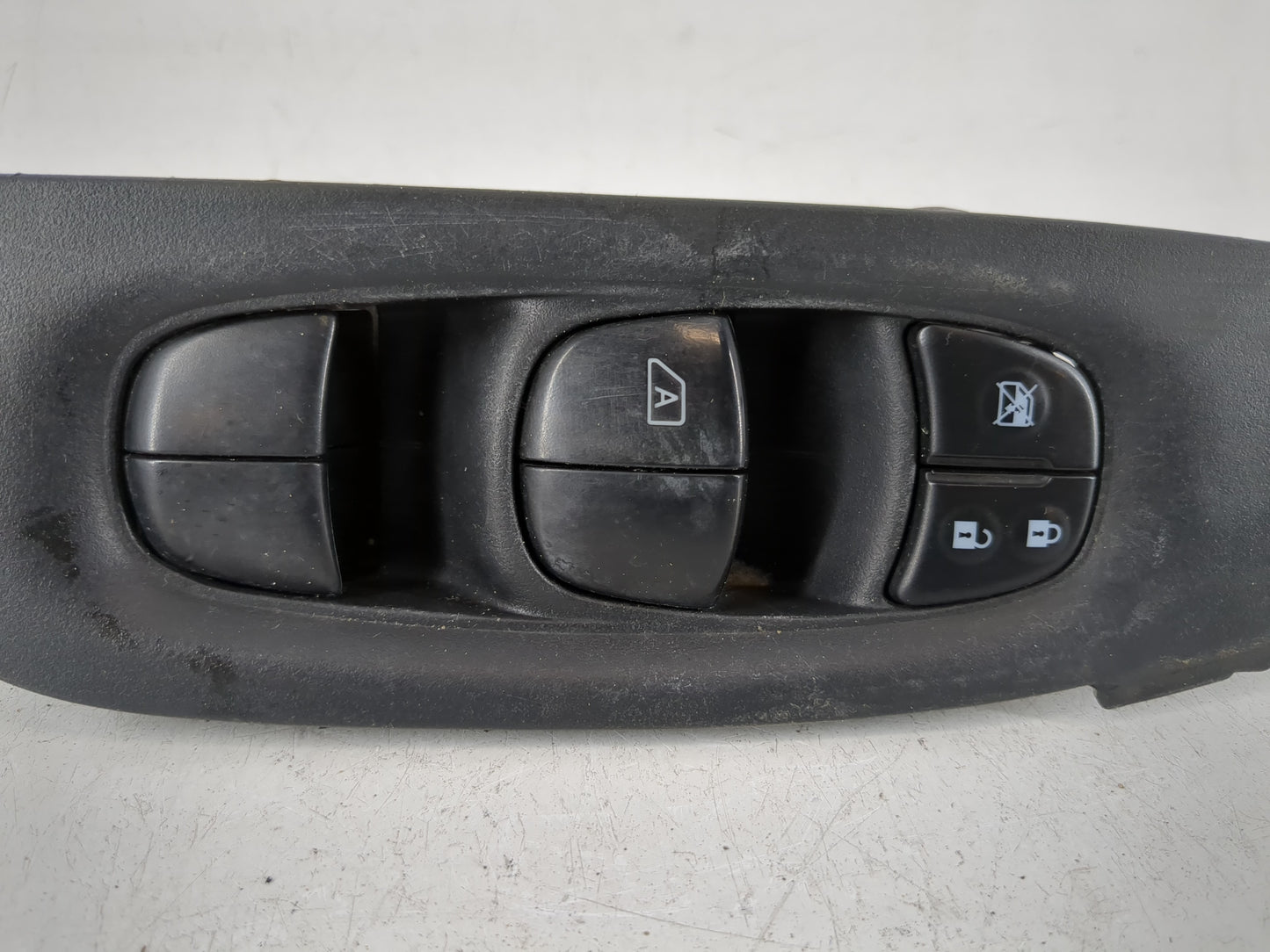 2011-2015 Nissan Rogue Master Power Window Switch Replacement Driver Side Left P/N:25401 4BA5A Fits Fits 2011 2012 2013 2014