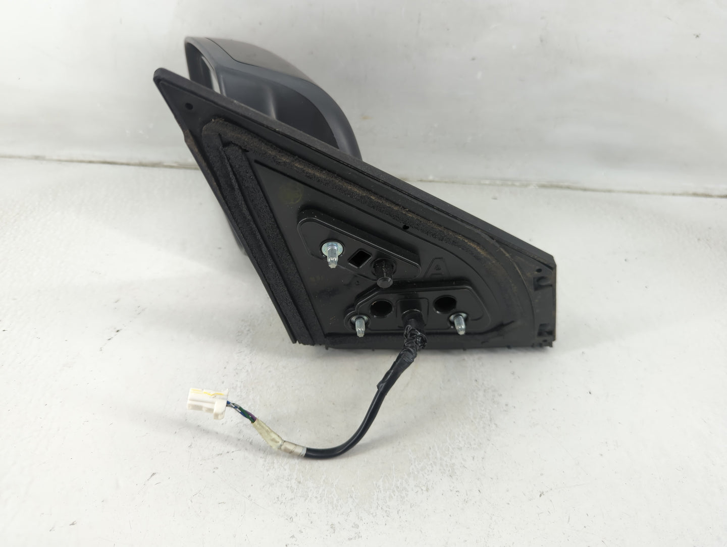 2008-2015 Nissan Rogue Driver Side View Mirror - Left Door Mirror OEM Used - Oemusedautoparts1.com
