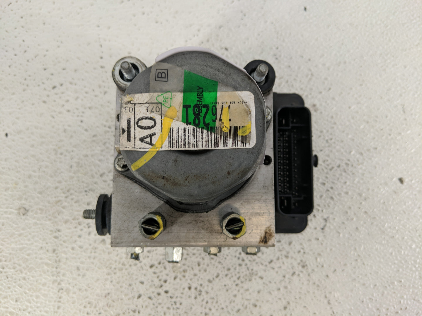 2014-2015 Nissan Rogue ABS Pump Control Module Replacement P/N:2265106455 Fits Fits 2014 2015 OEM Used Auto Parts - Oemuseda