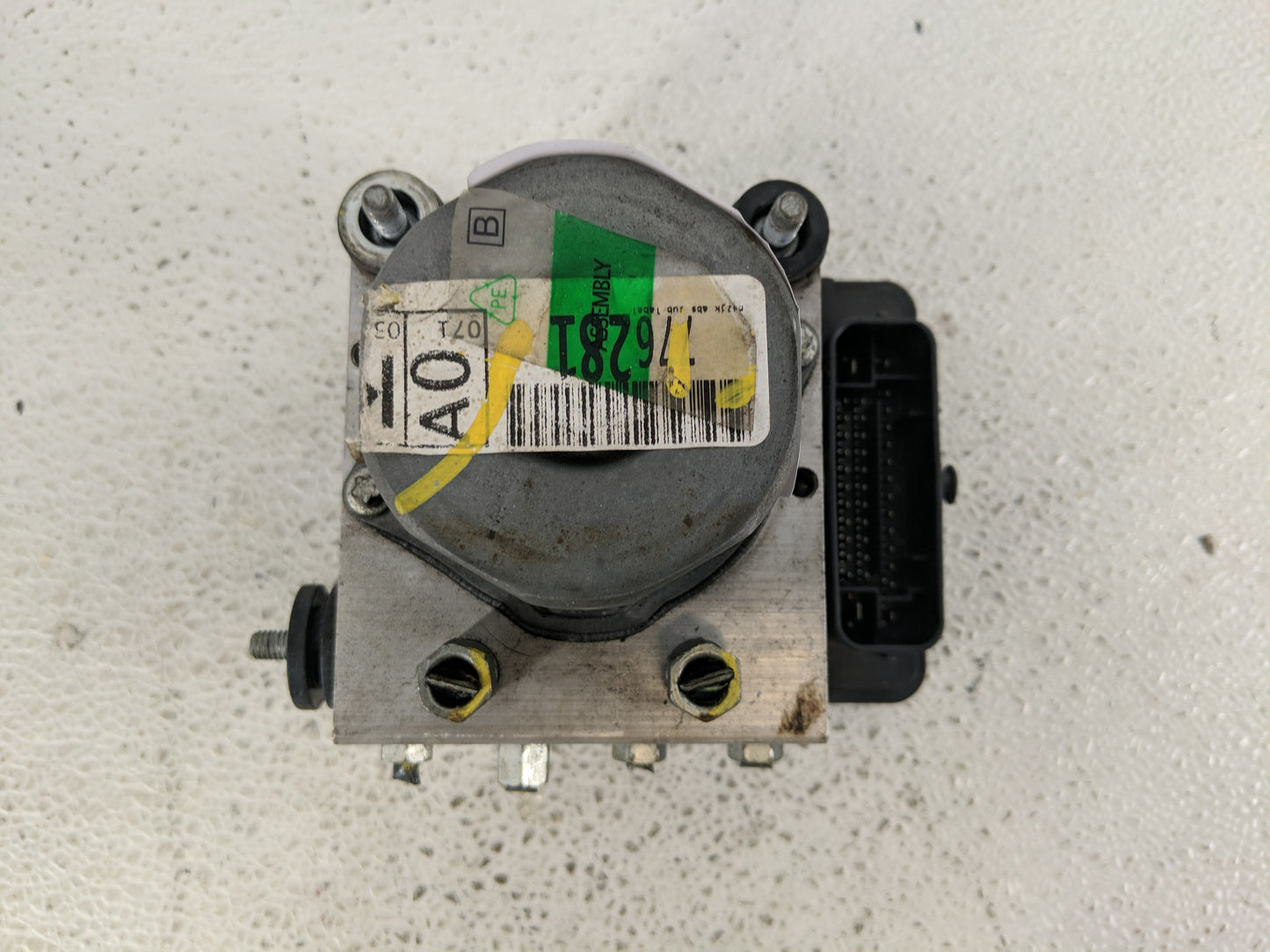 2014-2015 Nissan Rogue ABS Pump Control Module Replacement P/N:2265106455 Fits Fits 2014 2015 OEM Used Auto Parts - Oemuseda