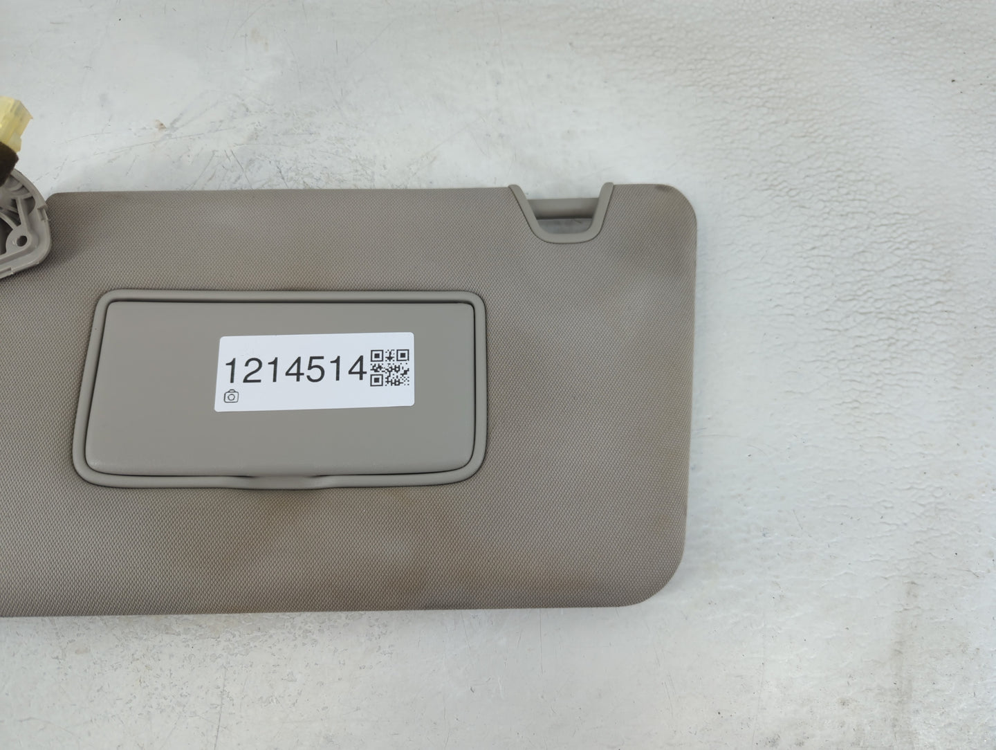 2014-2017 Nissan Rogue Sun Visor Shade Replacement Passenger Right Mirror Fits Fits 2014 2015 2016 2017 OEM Used Auto Parts 