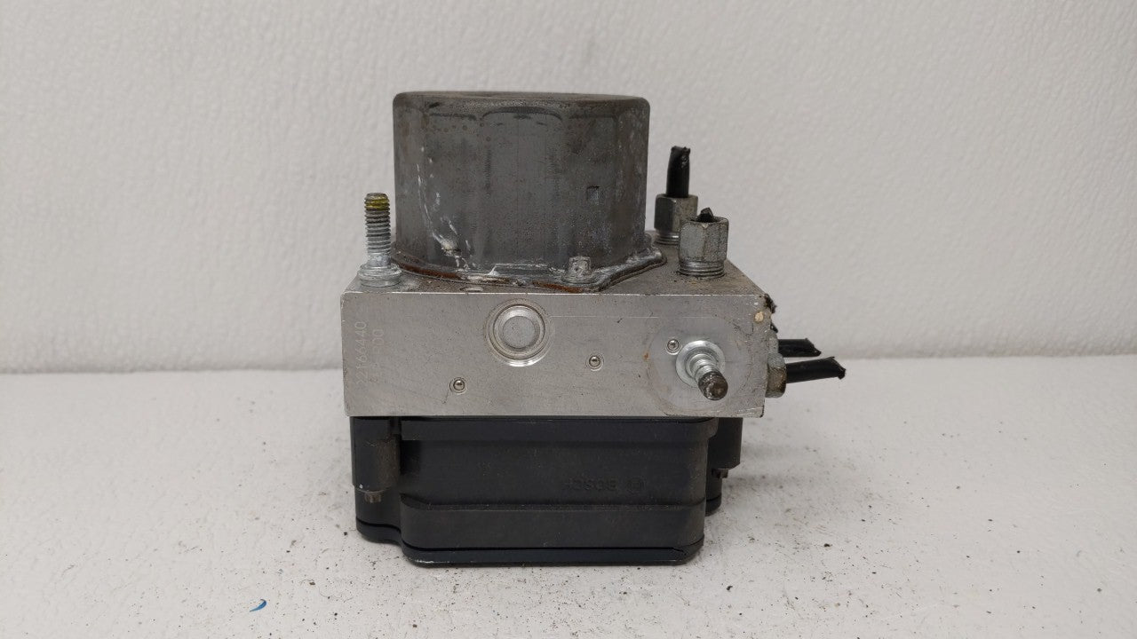 2014-2015 Nissan Rogue ABS Pump Control Module Replacement P/N:2265106527 Fits Fits 2014 2015 OEM Used Auto Parts - Oemuseda
