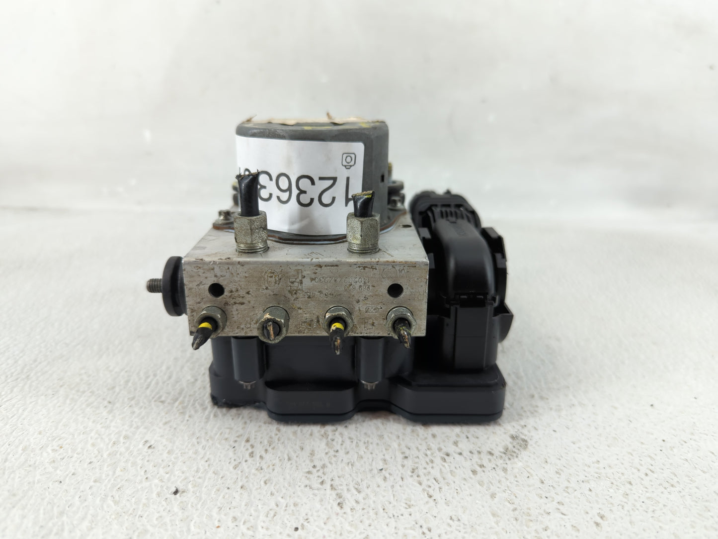 2014-2015 Nissan Rogue ABS Pump Control Module Replacement P/N:47660 4BF0A Fits Fits 2014 2015 OEM Used Auto Parts - Oemused