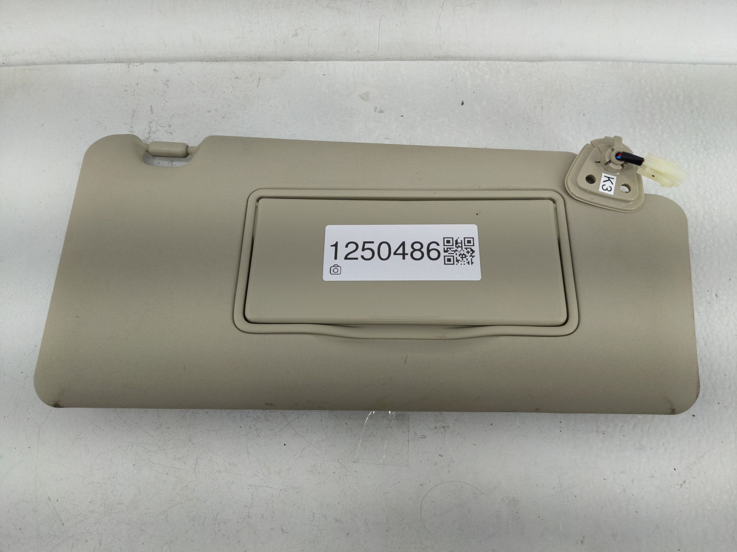 2008-2015 Nissan Rogue Sun Visor Shade Replacement Passenger Right Mirror Fits Fits 2008 2009 2010 2011 2012 2013 2014 2015 