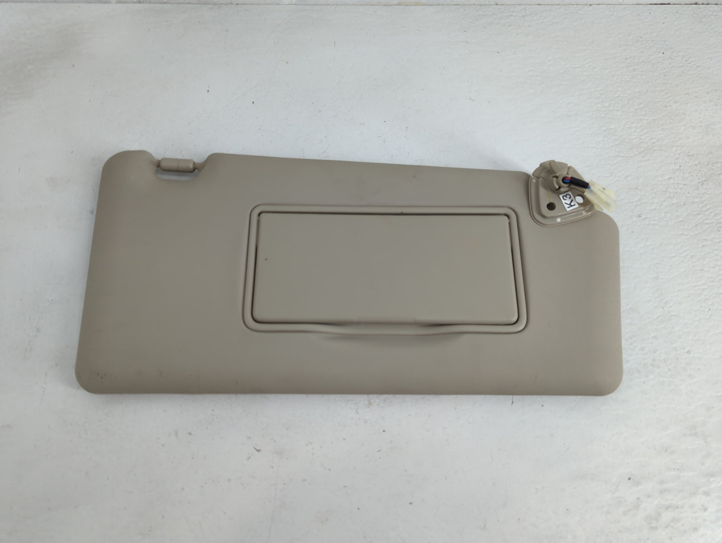 2008-2015 Nissan Rogue Sun Visor Shade Replacement Passenger Right Mirror Fits Fits 2008 2009 2010 2011 2012 2013 2014 2015 