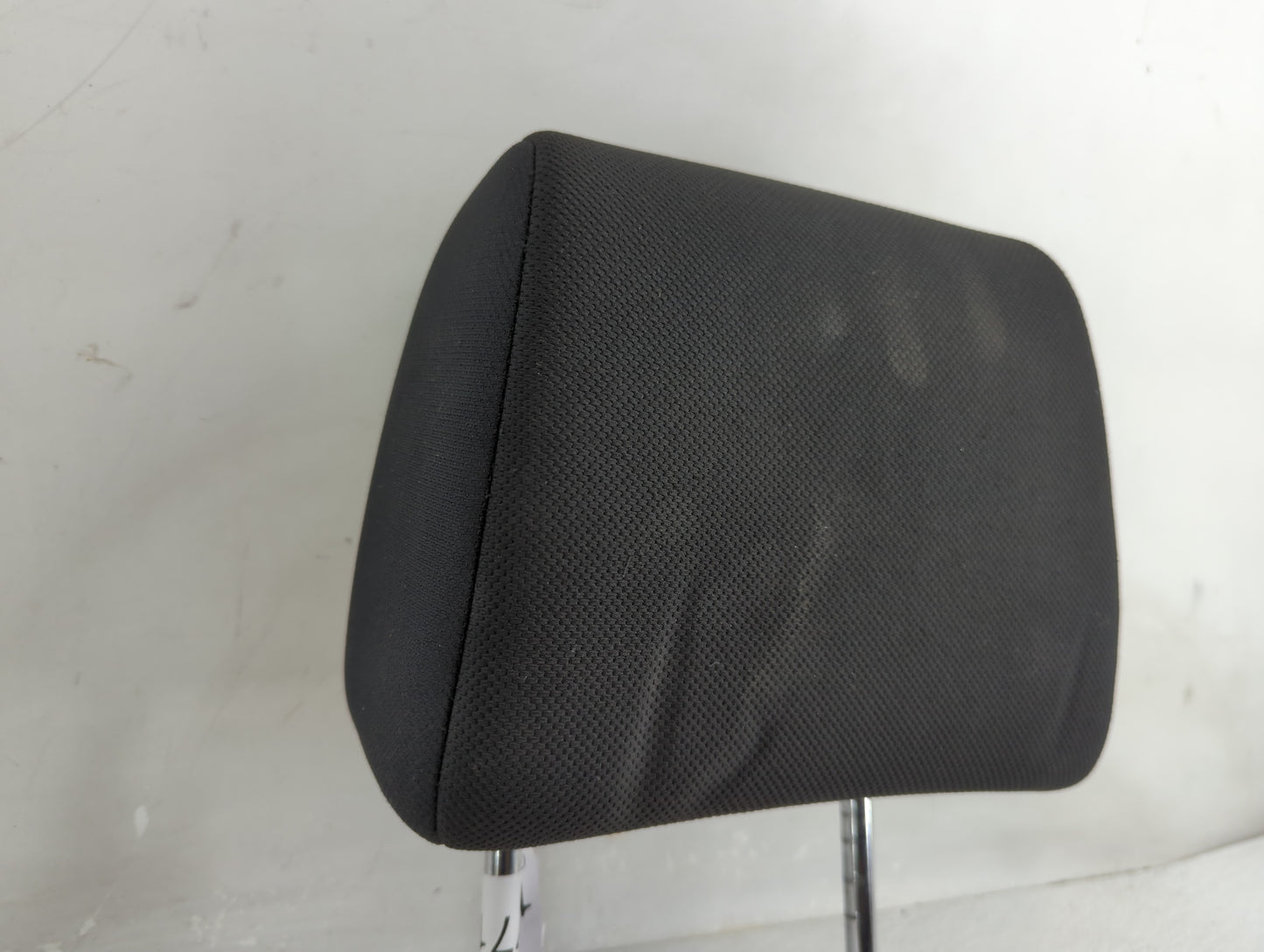 2014 Nissan Rogue Headrest Head Rest Front Driver Passenger Seat Fits OEM Used Auto Parts - Oemusedautoparts1.com