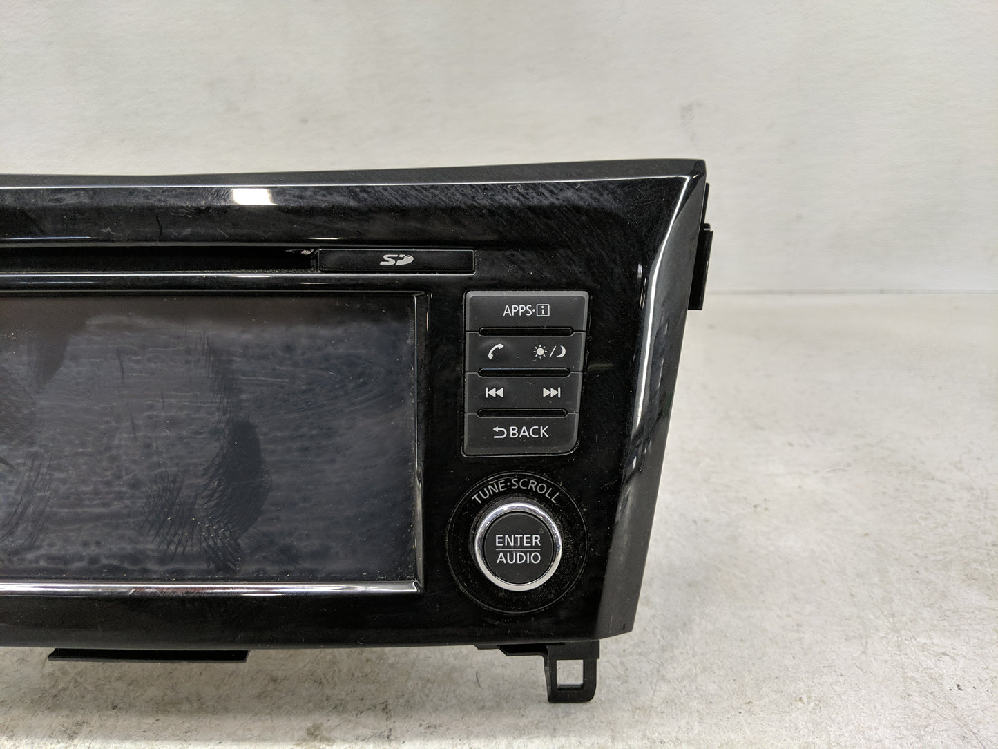 2014 Nissan Rogue Radio AM FM Cd Player Receiver Replacement P/N:7 612 051 241 Fits OEM Used Auto Parts - Oemusedautoparts1.