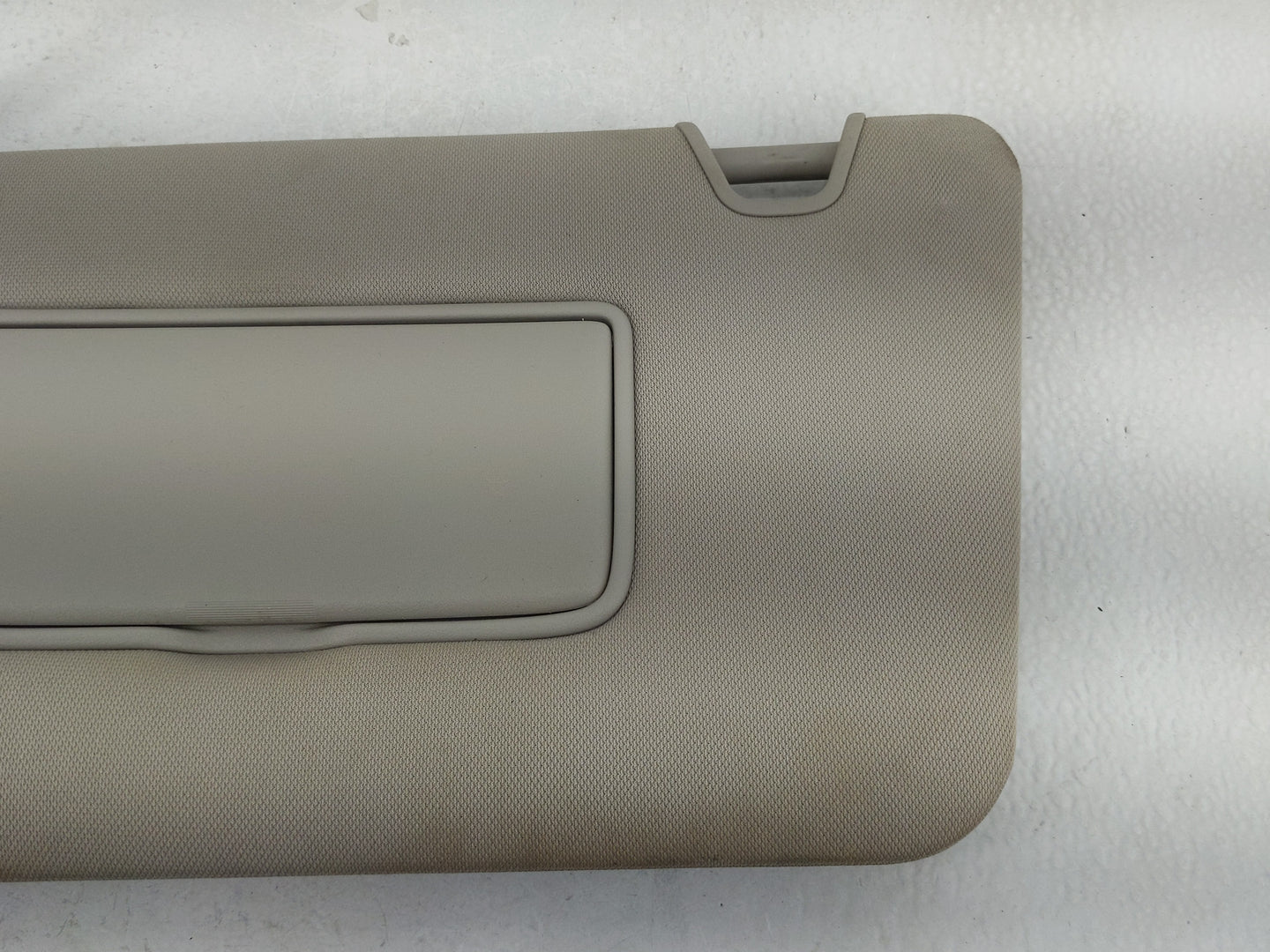 2014-2017 Nissan Rogue Sun Visor Shade Replacement Driver Left Mirror Fits Fits 2014 2015 2016 2017 OEM Used Auto Parts - Oe