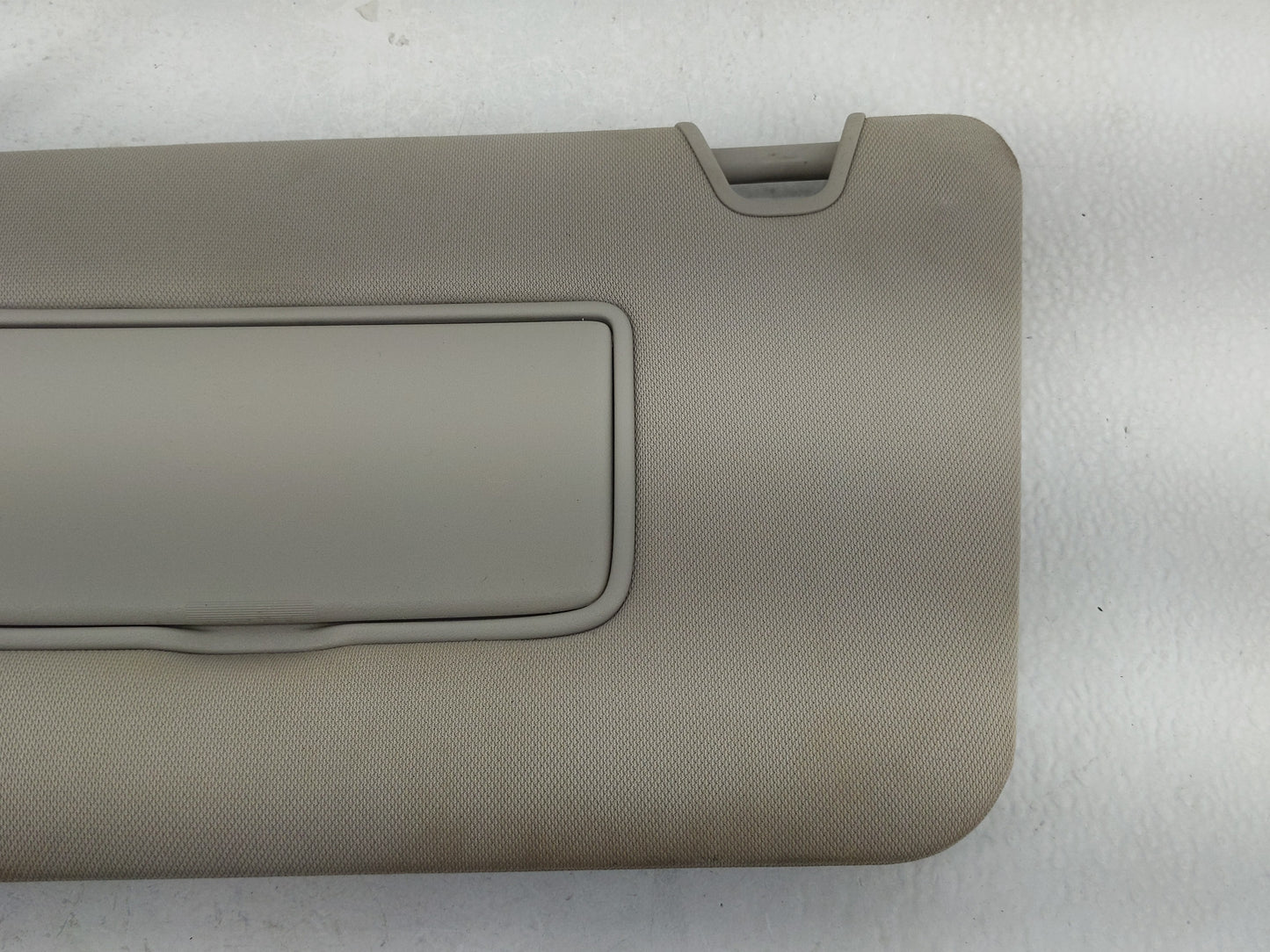 2014-2017 Nissan Rogue Sun Visor Shade Replacement Driver Left Mirror Fits Fits 2014 2015 2016 2017 OEM Used Auto Parts - Oe