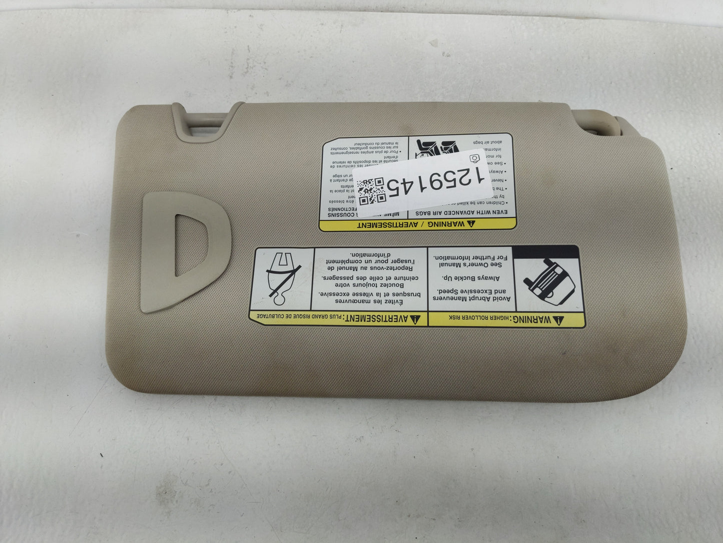 2014-2017 Nissan Rogue Sun Visor Shade Replacement Driver Left Mirror Fits Fits 2014 2015 2016 2017 OEM Used Auto Parts - Oe