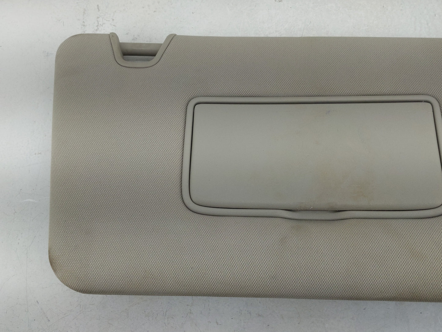 2014-2017 Nissan Rogue Sun Visor Shade Replacement Passenger Right Mirror Fits Fits 2014 2015 2016 2017 OEM Used Auto Parts 