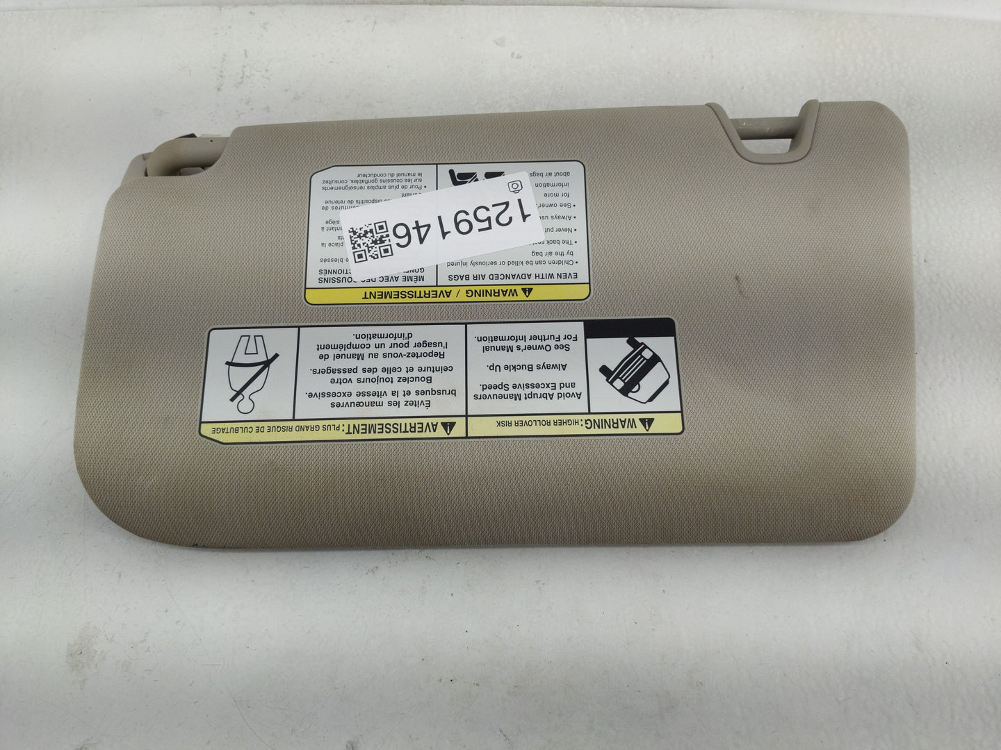 2014-2017 Nissan Rogue Sun Visor Shade Replacement Passenger Right Mirror Fits Fits 2014 2015 2016 2017 OEM Used Auto Parts 