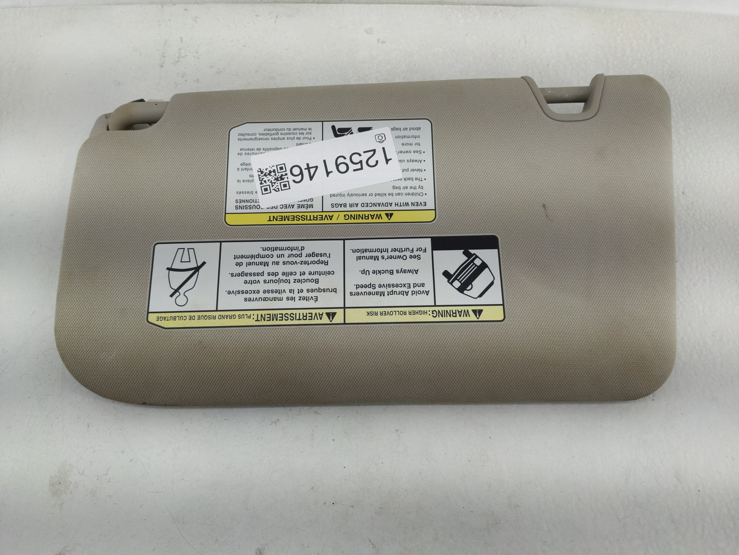 2014-2017 Nissan Rogue Sun Visor Shade Replacement Passenger Right Mirror Fits Fits 2014 2015 2016 2017 OEM Used Auto Parts 