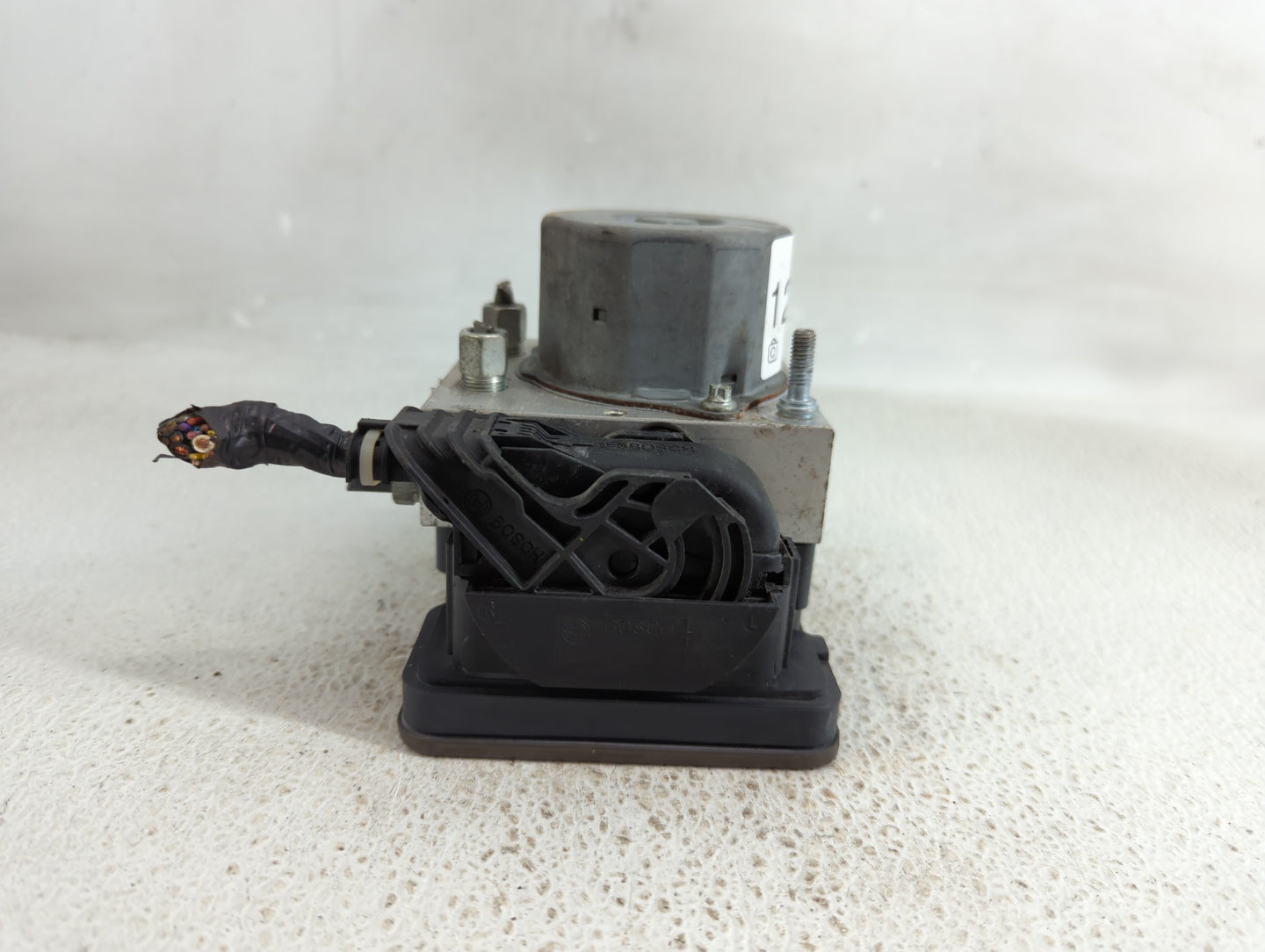 2012-2015 Nissan Rogue ABS Pump Control Module Replacement P/N:47660 4FU0D Fits Fits 2012 2013 2014 2015 OEM Used Auto Parts