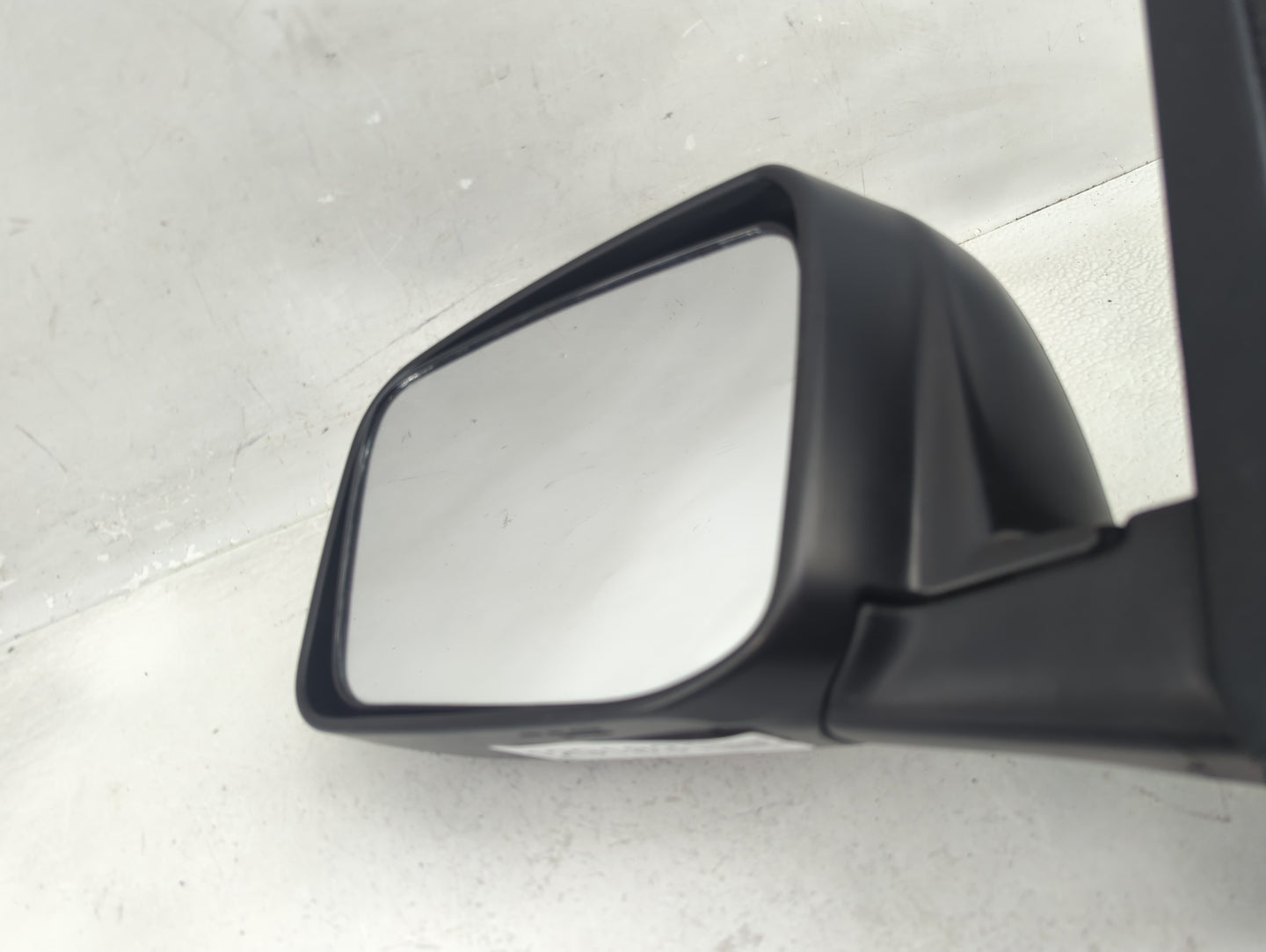 2008-2015 Nissan Rogue Driver Side View Mirror - Left Door Mirror OEM Used - Oemusedautoparts1.com