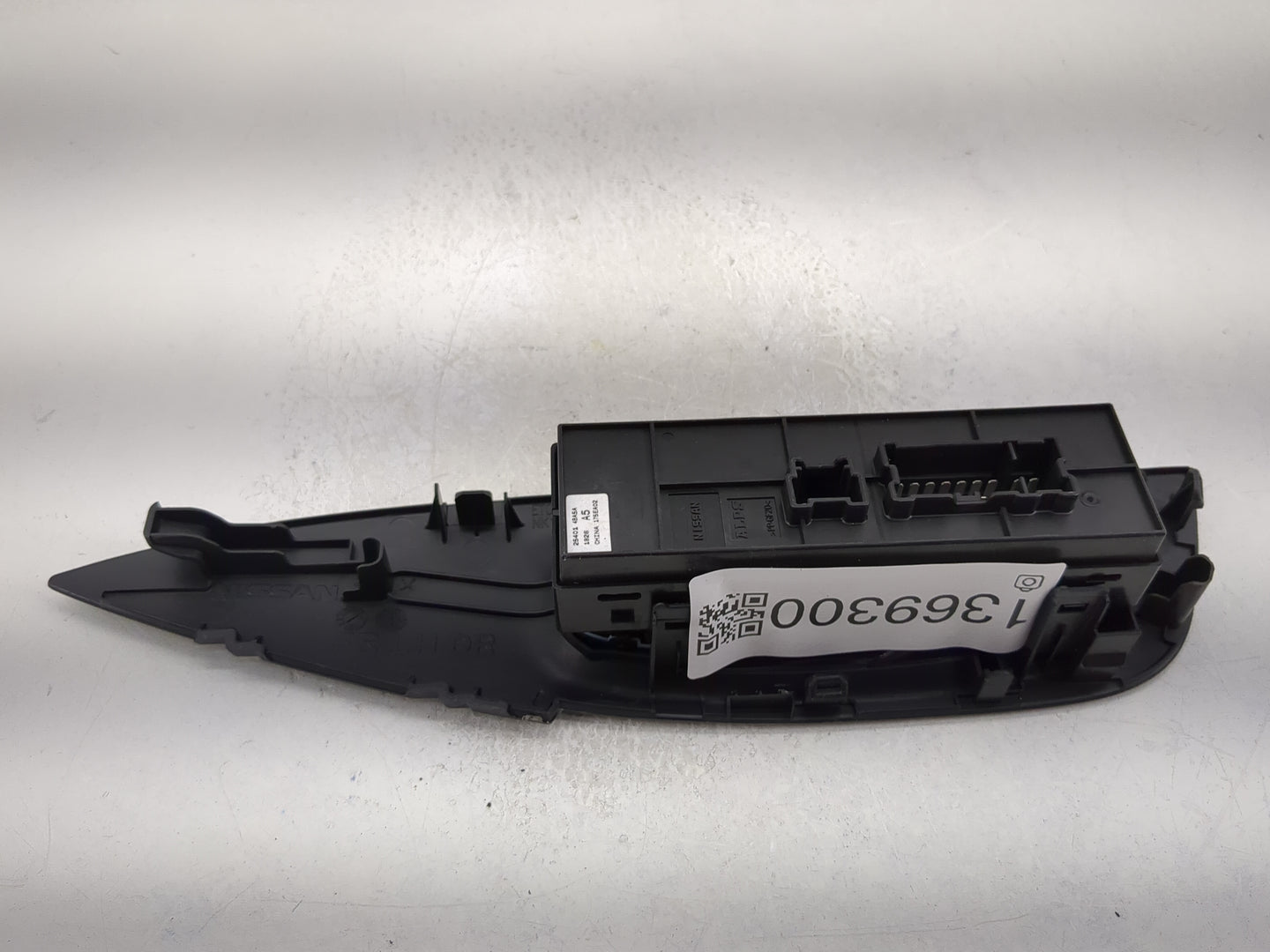 2014-2020 Nissan Rogue Master Power Window Switch Replacement Driver Side Left P/N:25401 4BA5A Fits OEM Used Auto Parts - Oe