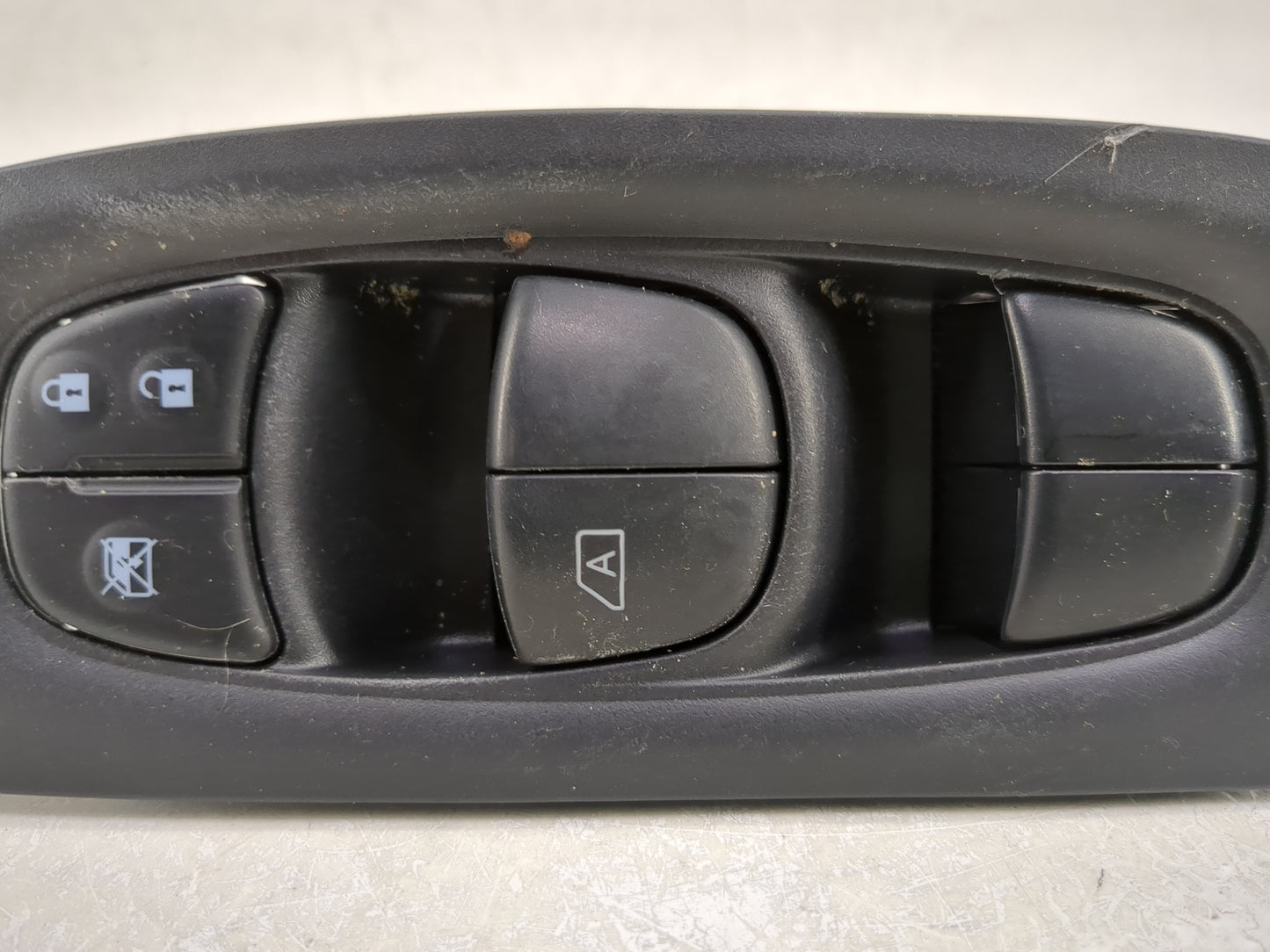 2014-2020 Nissan Rogue Master Power Window Switch Replacement Driver Side Left P/N:25401 4BA5A Fits OEM Used Auto Parts - Oe