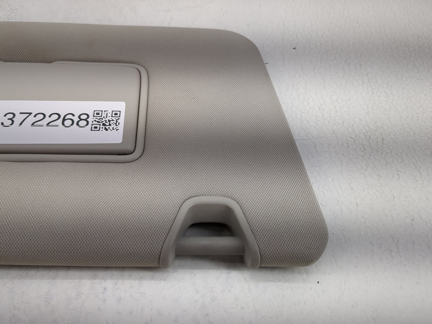 2014-2017 Nissan Rogue Sun Visor Shade Replacement Passenger Right Mirror Fits Fits 2014 2015 2016 2017 OEM Used Auto Parts 