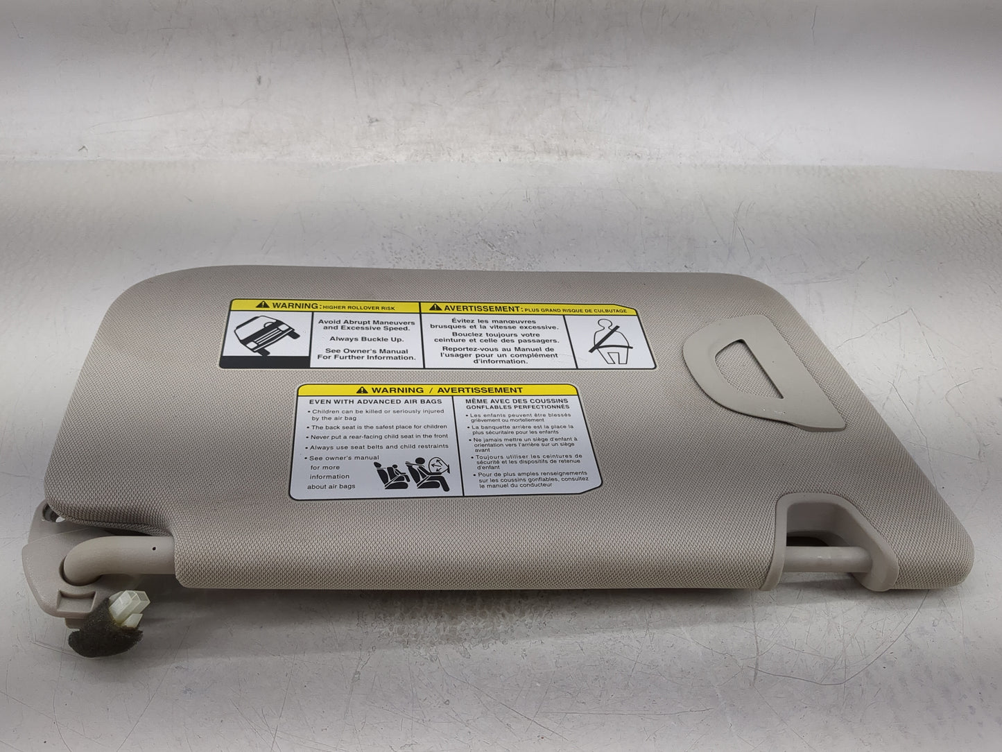 2014-2017 Nissan Rogue Sun Visor Shade Replacement Driver Left Mirror Fits Fits 2014 2015 2016 2017 OEM Used Auto Parts - Oe
