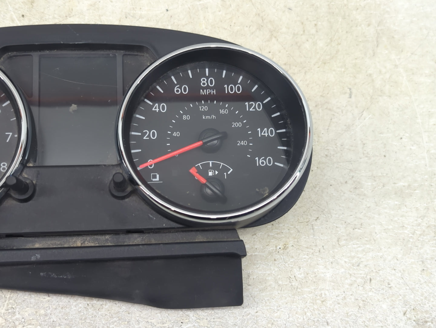 2012-2015 Nissan Rogue Instrument Cluster Speedometer Gauges P/N:24810 1VX5C Fits Fits 2012 2013 2014 2015 OEM Used Auto Par