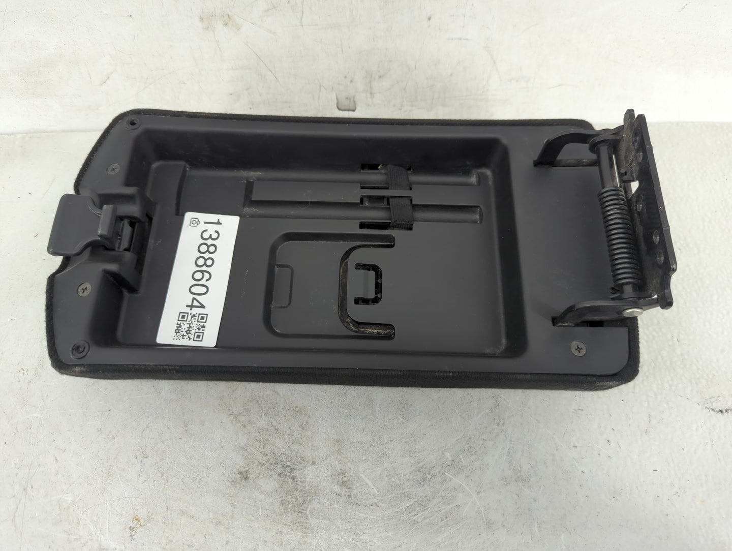 2014 Nissan Rogue Center Console Armrest Cover Lid Fits OEM Used Auto Parts - Oemusedautoparts1.com
