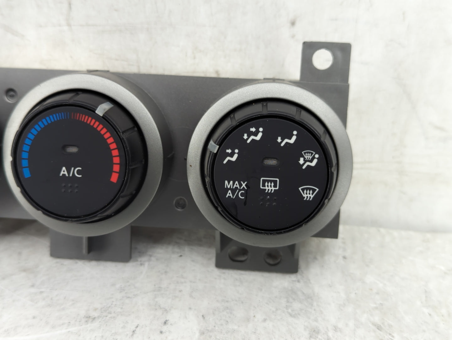 2011-2015 Nissan Rogue Climate Control Module Temperature AC/Heater Replacement P/N:27500 1VL0C Fits Fits 2011 2012 2013 201