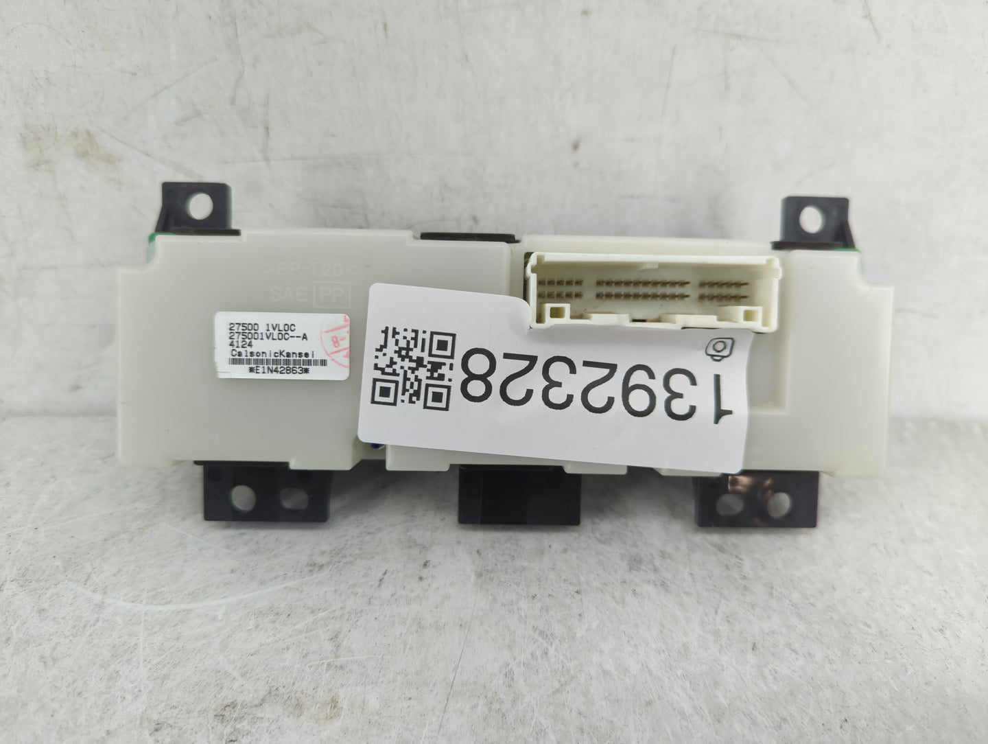 2011-2015 Nissan Rogue Climate Control Module Temperature AC/Heater Replacement P/N:27500 1VL0C Fits Fits 2011 2012 2013 201