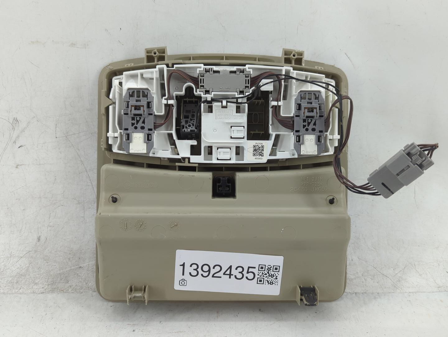 2014 Nissan Rogue Overhead Roof Console - Oemusedautoparts1.com