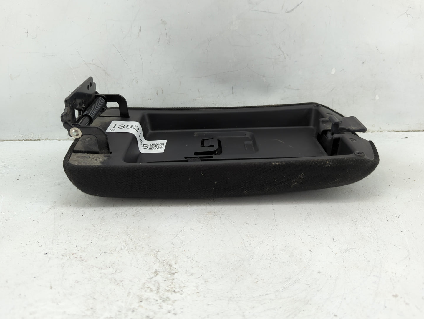 2014 Nissan Rogue Center Console Armrest Cover Lid Fits OEM Used Auto Parts - Oemusedautoparts1.com