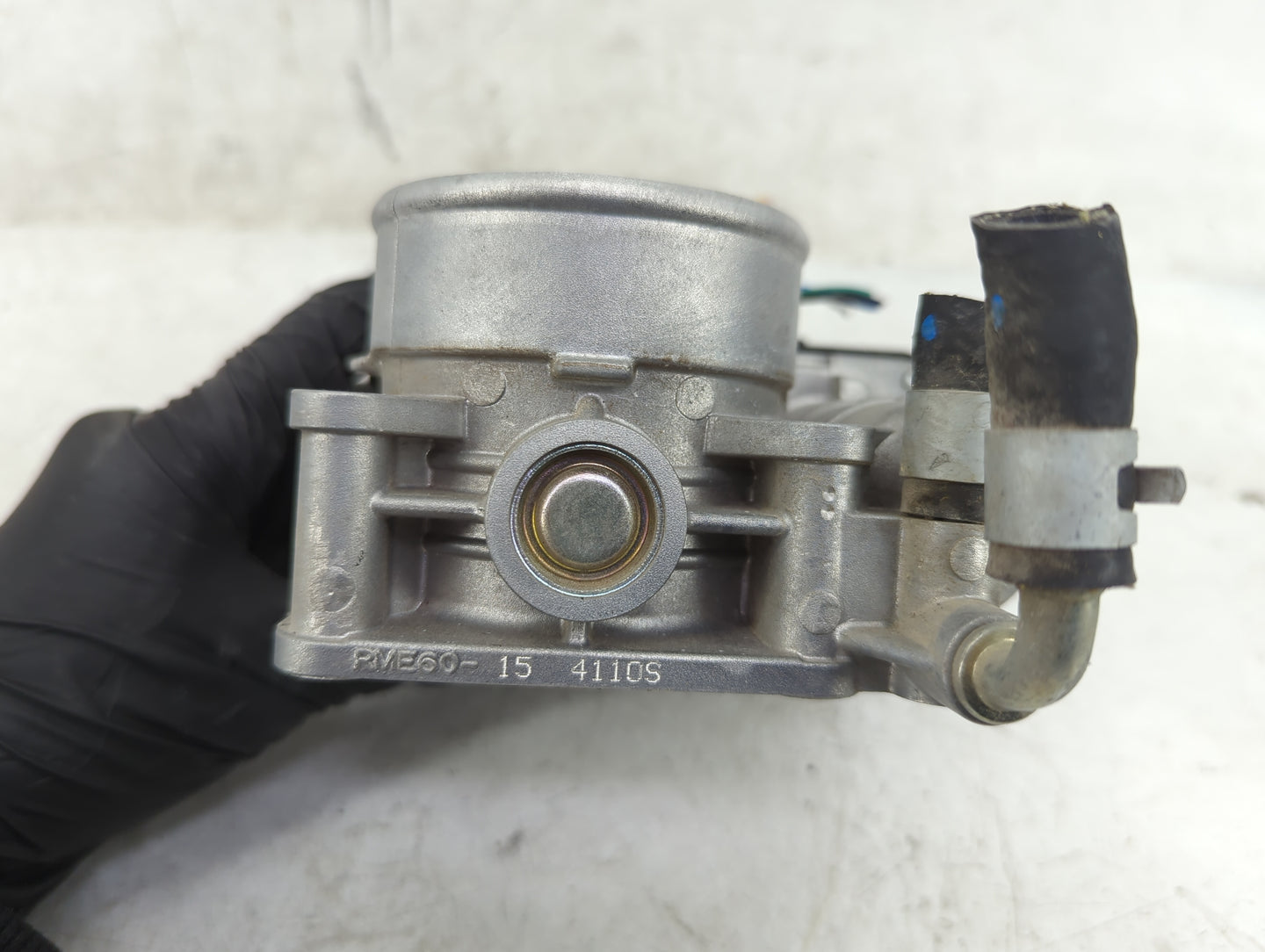 2011-2015 Nissan Rogue Throttle Body Fits Fits 2011 2012 2013 2014 2015 OEM Used Auto Parts - Oemusedautoparts1.com