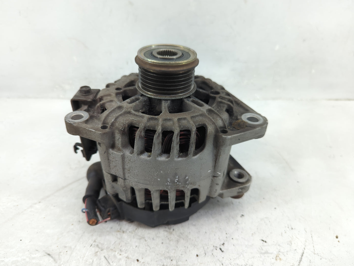 2011-2015 Nissan Rogue Alternator Replacement Generator Charging Assembly Engine OEM P/N:23100 JA02C Fits OEM Used Auto Part