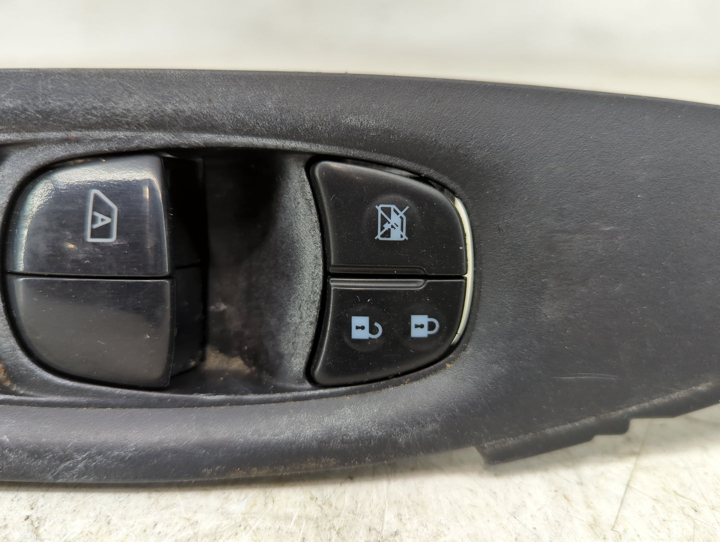 2014-2020 Nissan Rogue Master Power Window Switch Replacement Driver Side Left P/N:254014BA5A Fits OEM Used Auto Parts - Oem