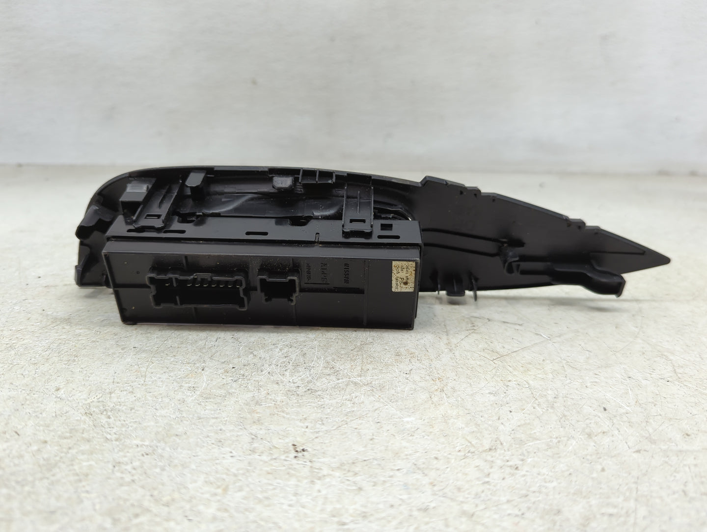 2014-2020 Nissan Rogue Master Power Window Switch Replacement Driver Side Left P/N:254014BA5A Fits OEM Used Auto Parts - Oem