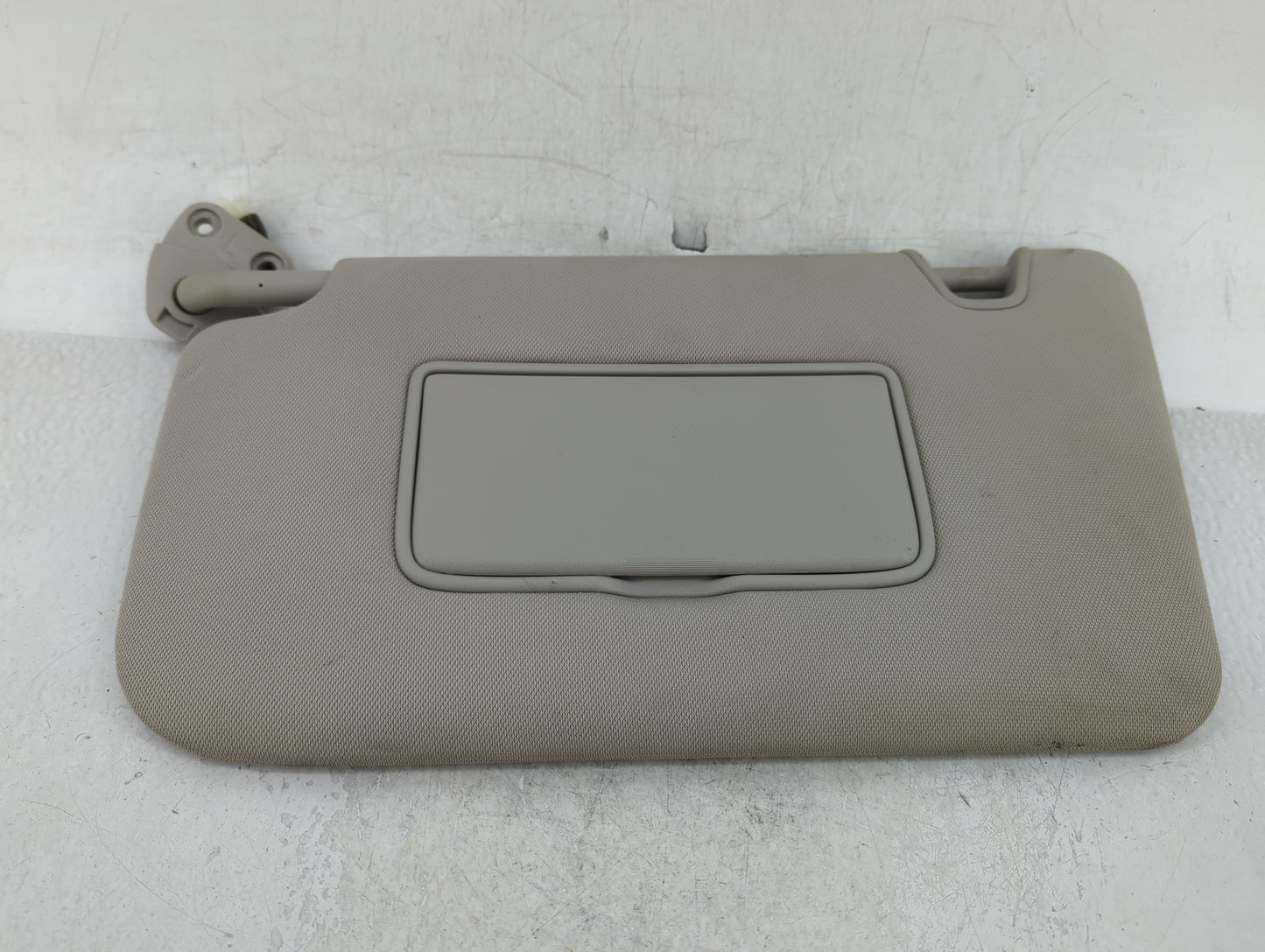 2014-2017 Nissan Rogue Sun Visor Shade Replacement Driver Left Mirror Fits Fits 2014 2015 2016 2017 OEM Used Auto Parts - Oe