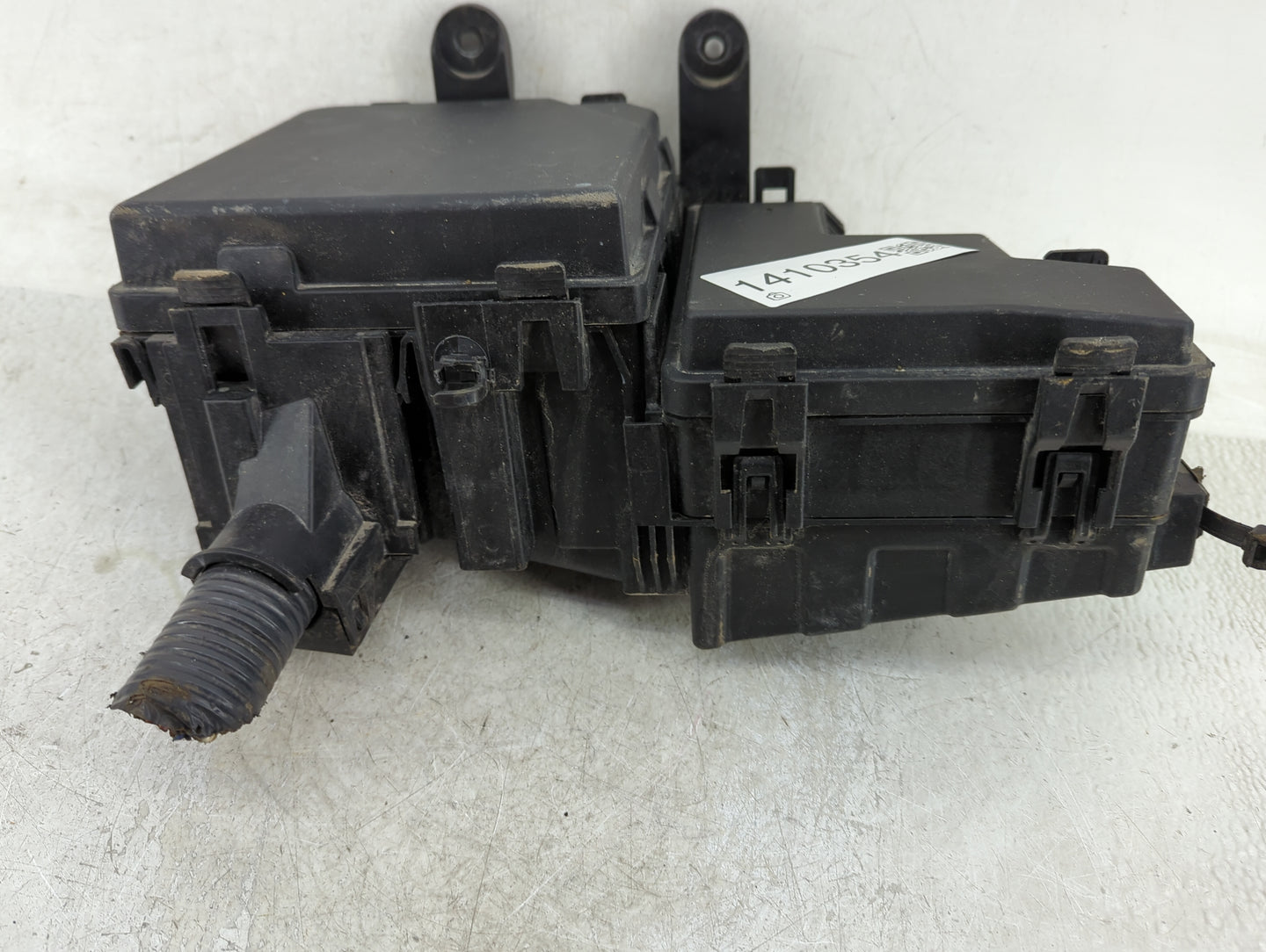 2014-2016 Nissan Rogue Fusebox Fuse Box Panel Relay Module Fits Fits 2014 2015 2016 OEM Used Auto Parts - Oemusedautoparts1.
