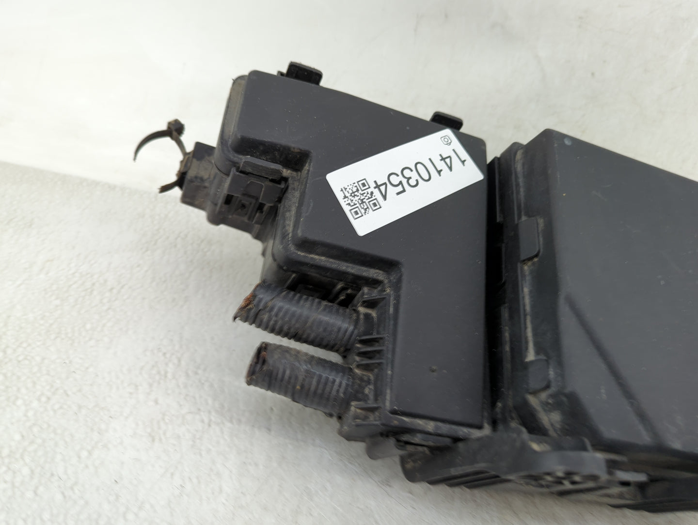 2014-2016 Nissan Rogue Fusebox Fuse Box Panel Relay Module Fits Fits 2014 2015 2016 OEM Used Auto Parts - Oemusedautoparts1.