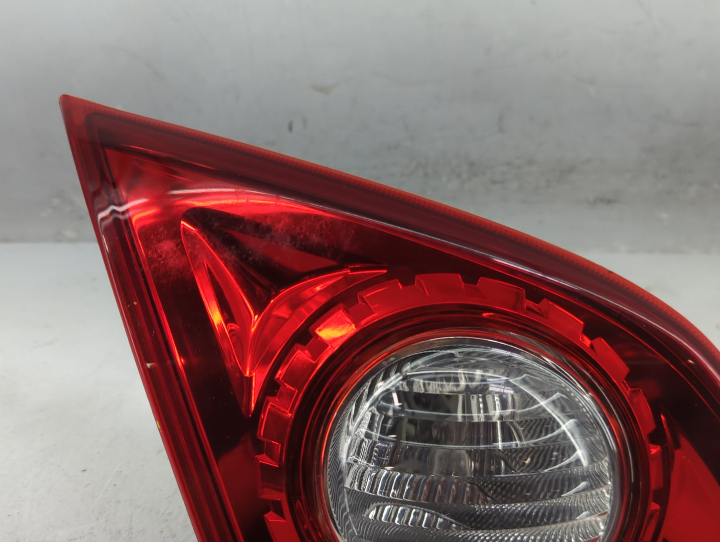 2009-2015 Nissan Rogue Tail Light Assembly Driver Left OEM Fits Fits 2009 2010 2011 2012 2013 2014 2015 OEM Used Auto Parts 