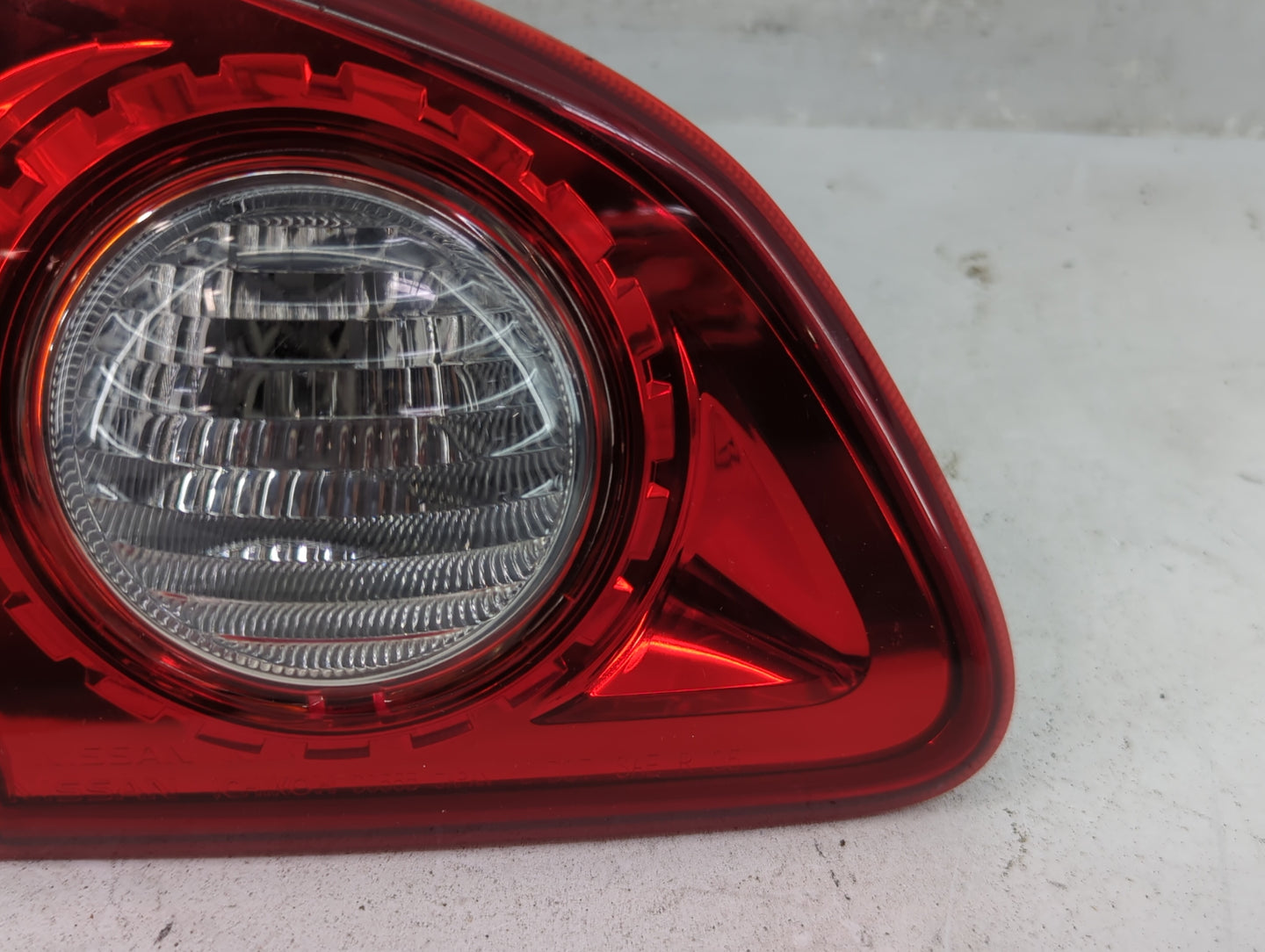 2009-2015 Nissan Rogue Tail Light Assembly Driver Left OEM Fits Fits 2009 2010 2011 2012 2013 2014 2015 OEM Used Auto Parts 