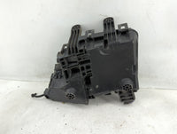 2014-2016 Nissan Rogue Fusebox Fuse Box Panel Relay Module P/N:284B7-4BA0A Fits Fits 2014 2015 2016 OEM Used Auto Parts - Oe