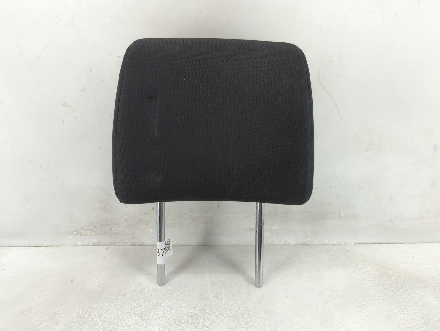 2014-2015 Nissan Rogue Headrest Head Rest Front Driver Passenger Seat - Oemusedautoparts1.com