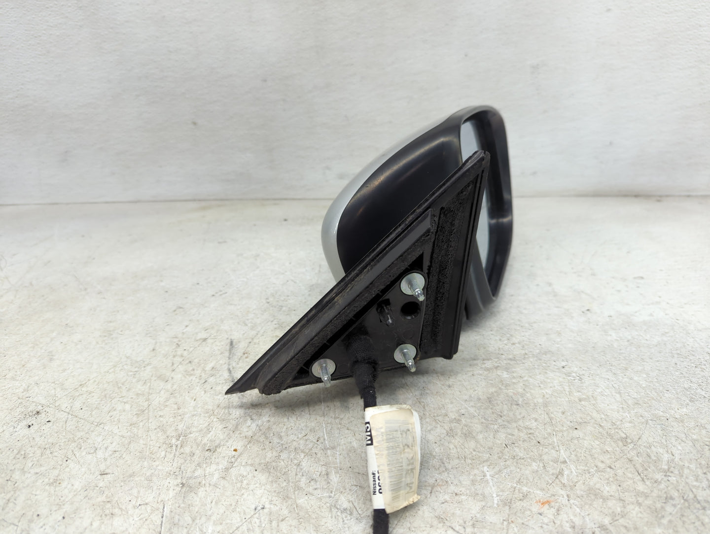 2014-2016 Nissan Rogue Passenger Side View Mirror - Right Door Mirror OEM Used - Oemusedautoparts1.com