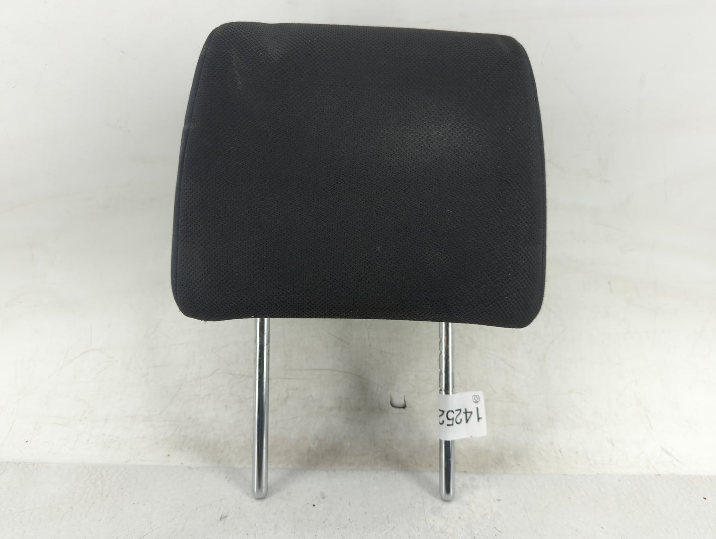2014 Nissan Rogue Headrest Head Rest Front Driver Seat Black - Oemusedautoparts1.com