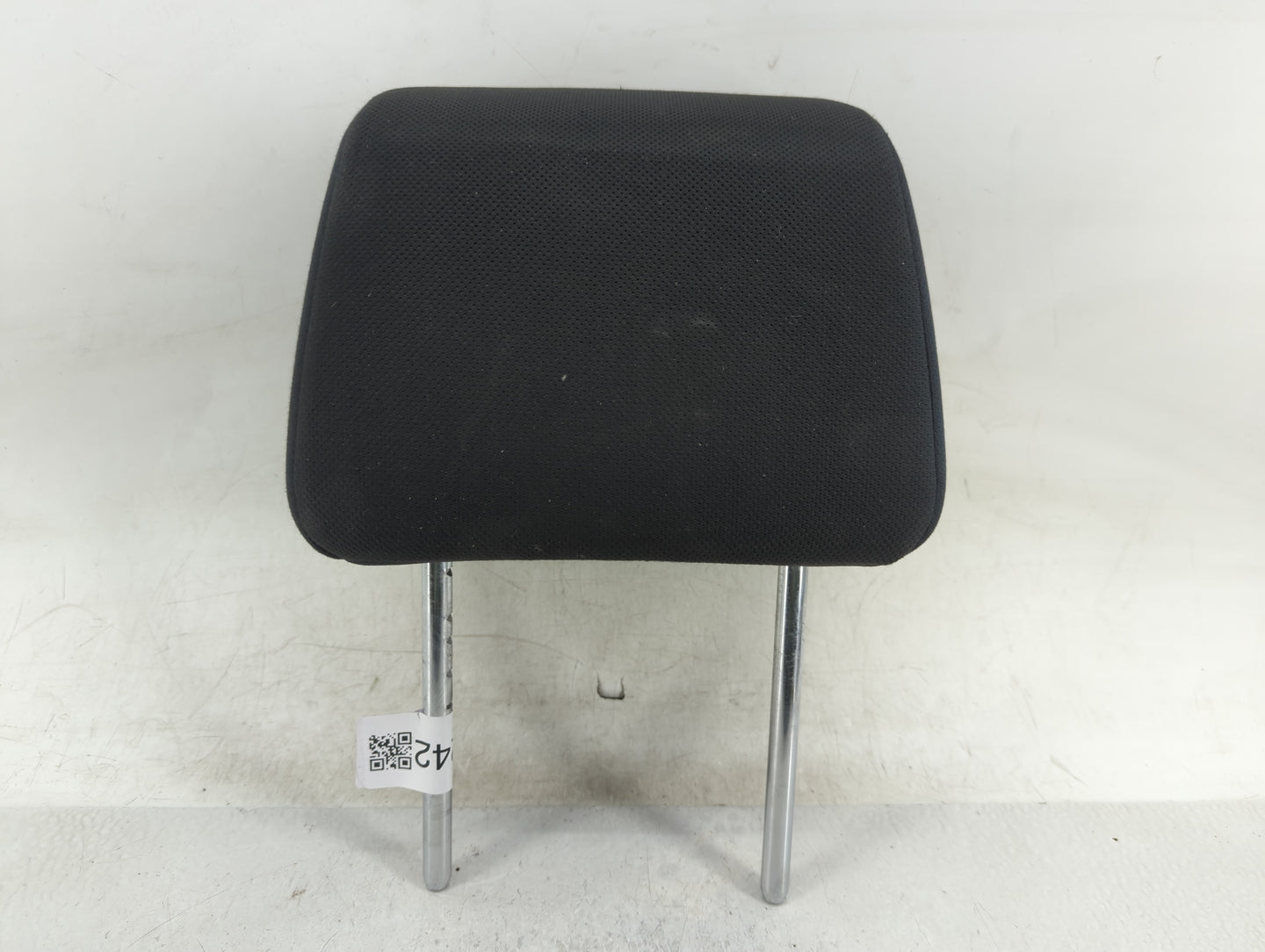 2014 Nissan Rogue Headrest Head Rest Front Driver Seat Black - Oemusedautoparts1.com