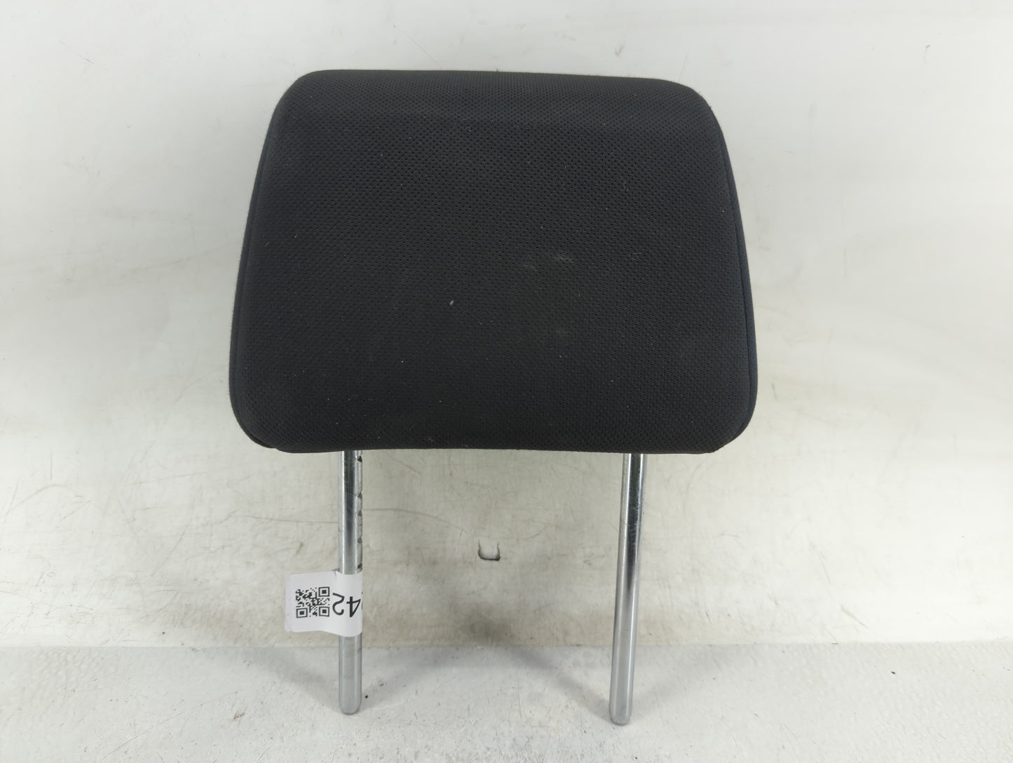 2014 Nissan Rogue Headrest Head Rest Front Driver Seat Black - Oemusedautoparts1.com
