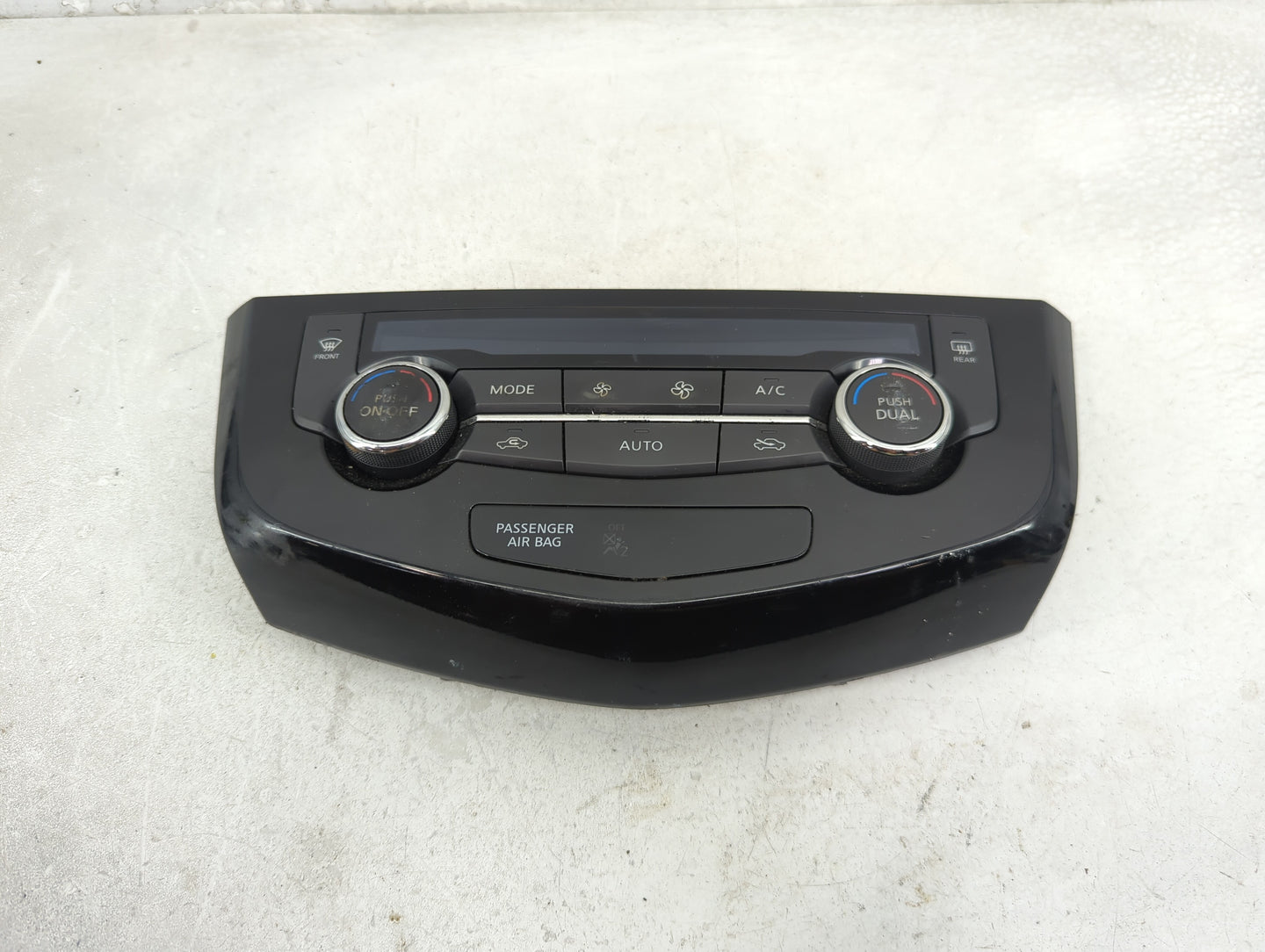 2014-2016 Nissan Rogue Climate Control Module Temperature AC/Heater Replacement P/N:27500 4BA0A Fits Fits 2014 2015 2016 OEM