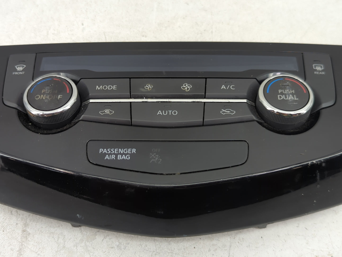 2014-2016 Nissan Rogue Climate Control Module Temperature AC/Heater Replacement P/N:27500 4BA0A Fits Fits 2014 2015 2016 OEM