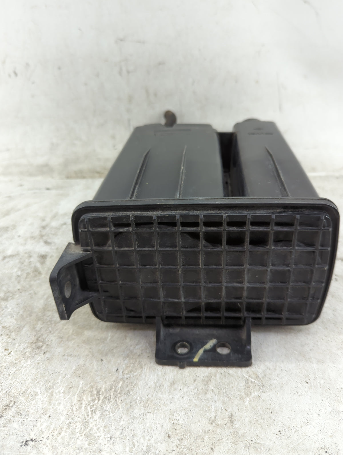 2014 Nissan Rogue Fuel Vapor Charcoal Canister - Oemusedautoparts1.com
